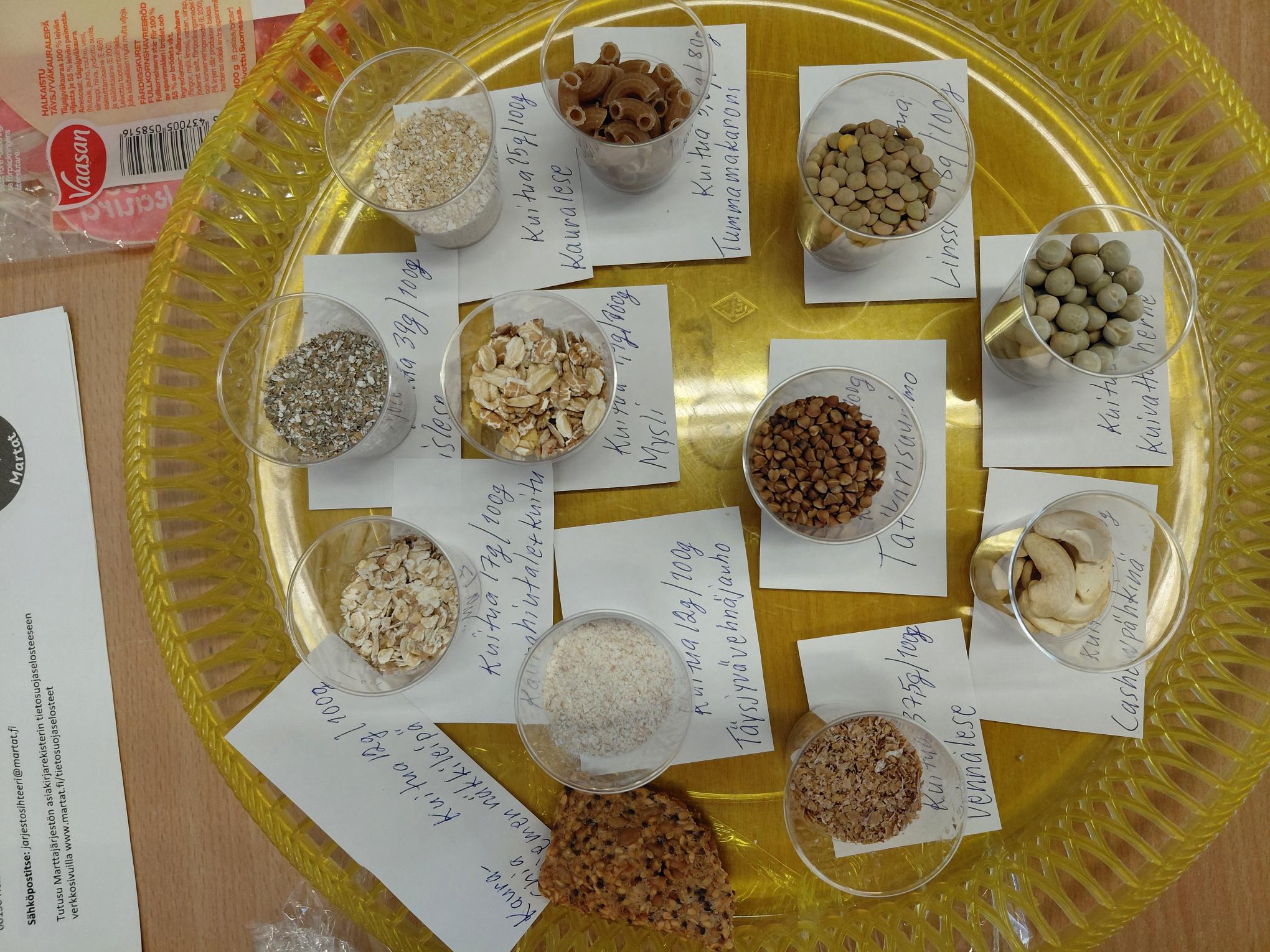 Kuidun lähteet Marttojen infopisteellä.