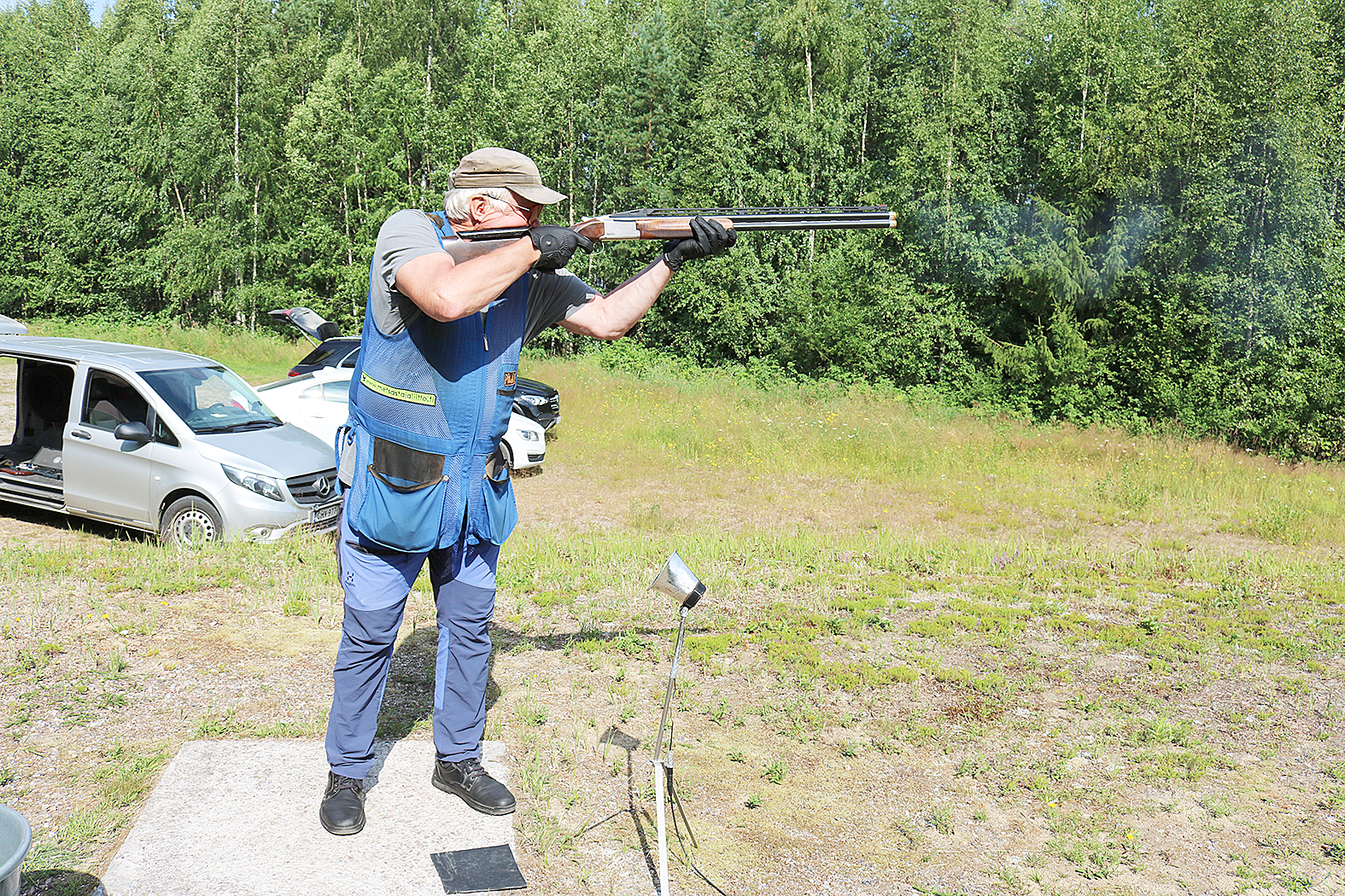 Metsästystrapin SM-kultaa voittanut tuusniemeläinen Heikki Räsänen löysi Juuasta hyvän radan ja kovia harjoitusvastustajia.
