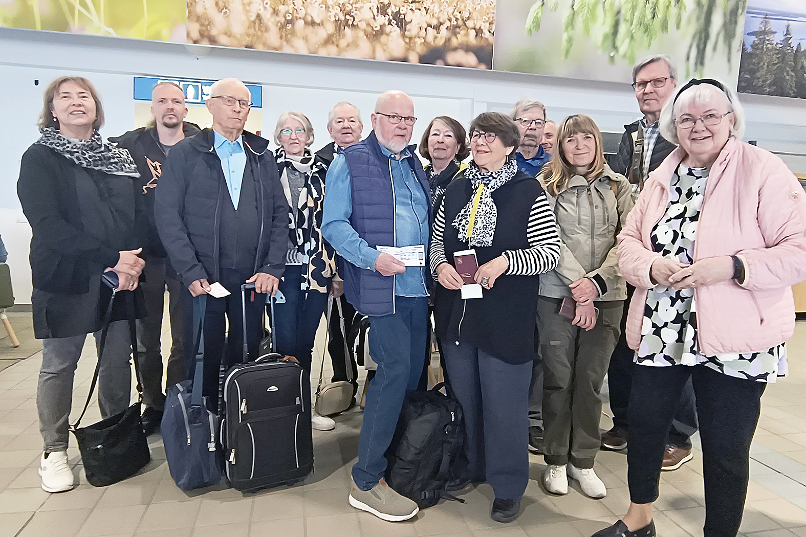 Halifaxin kivenveistofestivaaleille osallistui Juuasta kymmenpäinen tuki- ja neuvottelujoukko, joka samalla tarkkaili kisajärjestelyjä.