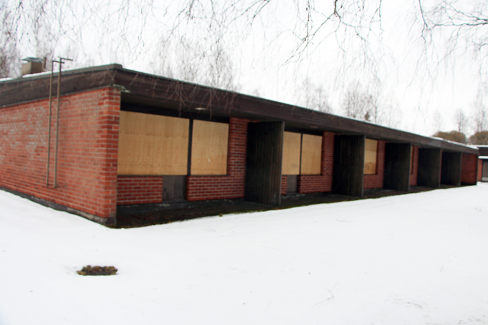 Ajan kuva? Juuan Vuokratalot on joutunut sulkemaan rivitalon Vanhatien varrelta.
