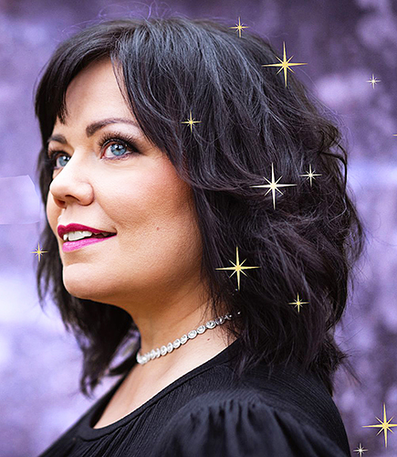 Anne Tanskanen konsertoi Juuan kirjastolla.