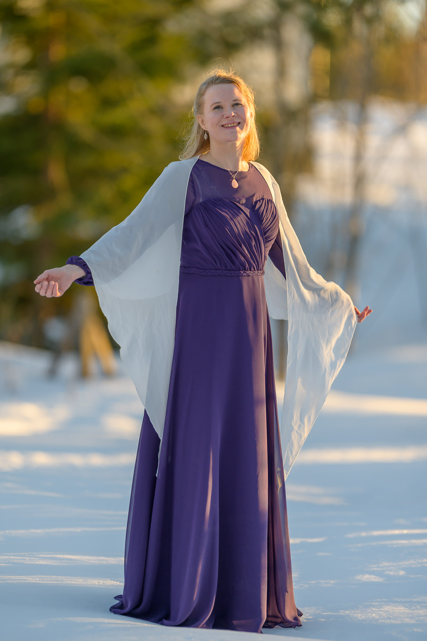 Laulunopettaja, musiikkipedagogi Anu-Kaisa Nissinen löysi laulamisen uudelleen aikuisiällä. Bel canto -metodi auttaa syventämään laulun tunneilmaisua. 