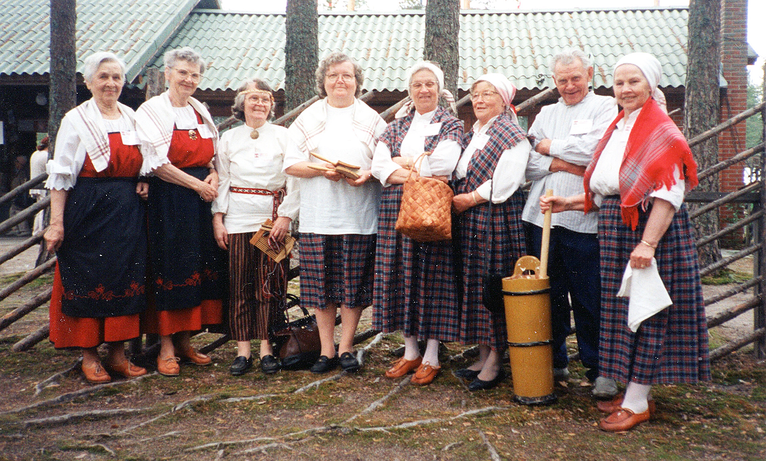 Vuokon Martat osallistuivat erilaisiin tapahtumiin muun muassa Kolin Erämessuille. Kuva Vuokon Marttojen arkisto.