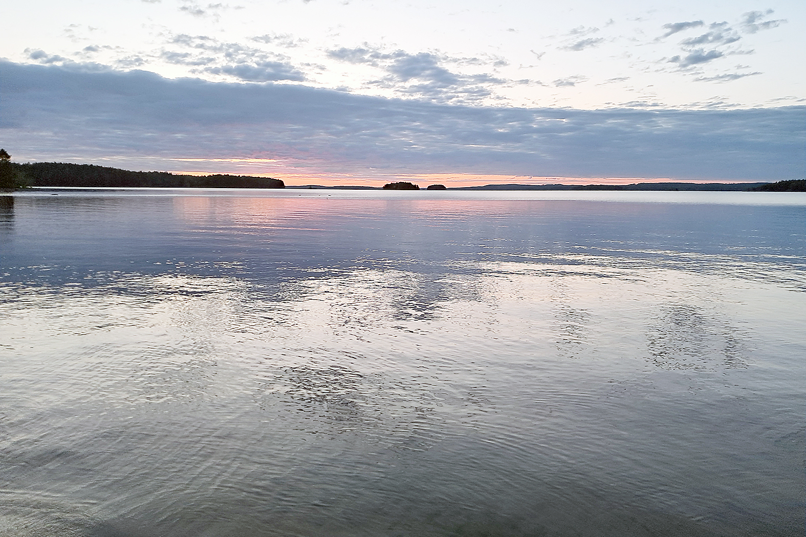 Pielisen pinnan laskua hillitään Kaltimon voimalaitoksen juoksutusta vähentämällä. Kuva Pasi Karjalainen
