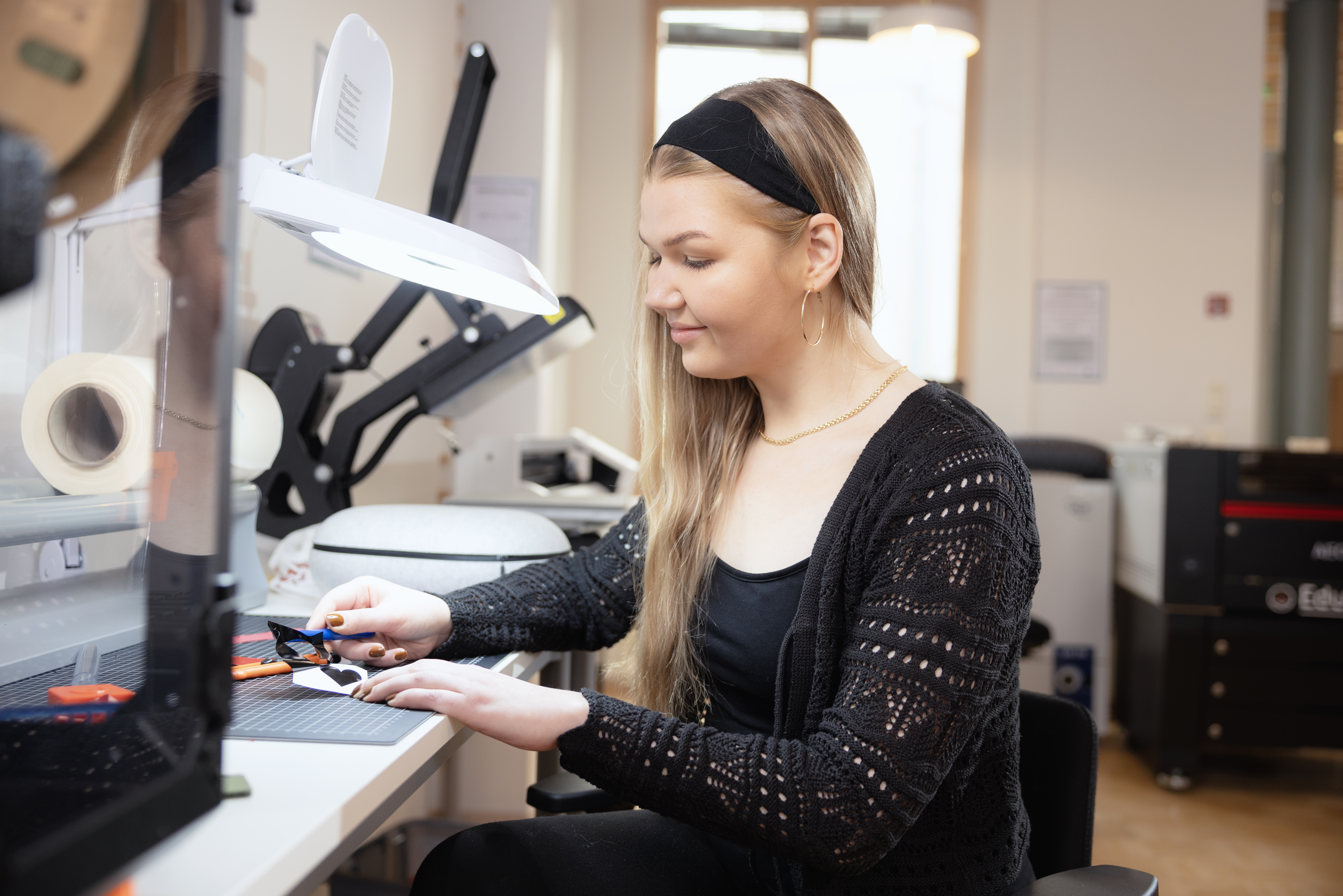 Pikesin digiasiantuntija Netta Konttinen iloitsee syksyn kävijämäärästä. Kuva: Harri Tarvainen/Digitupa
