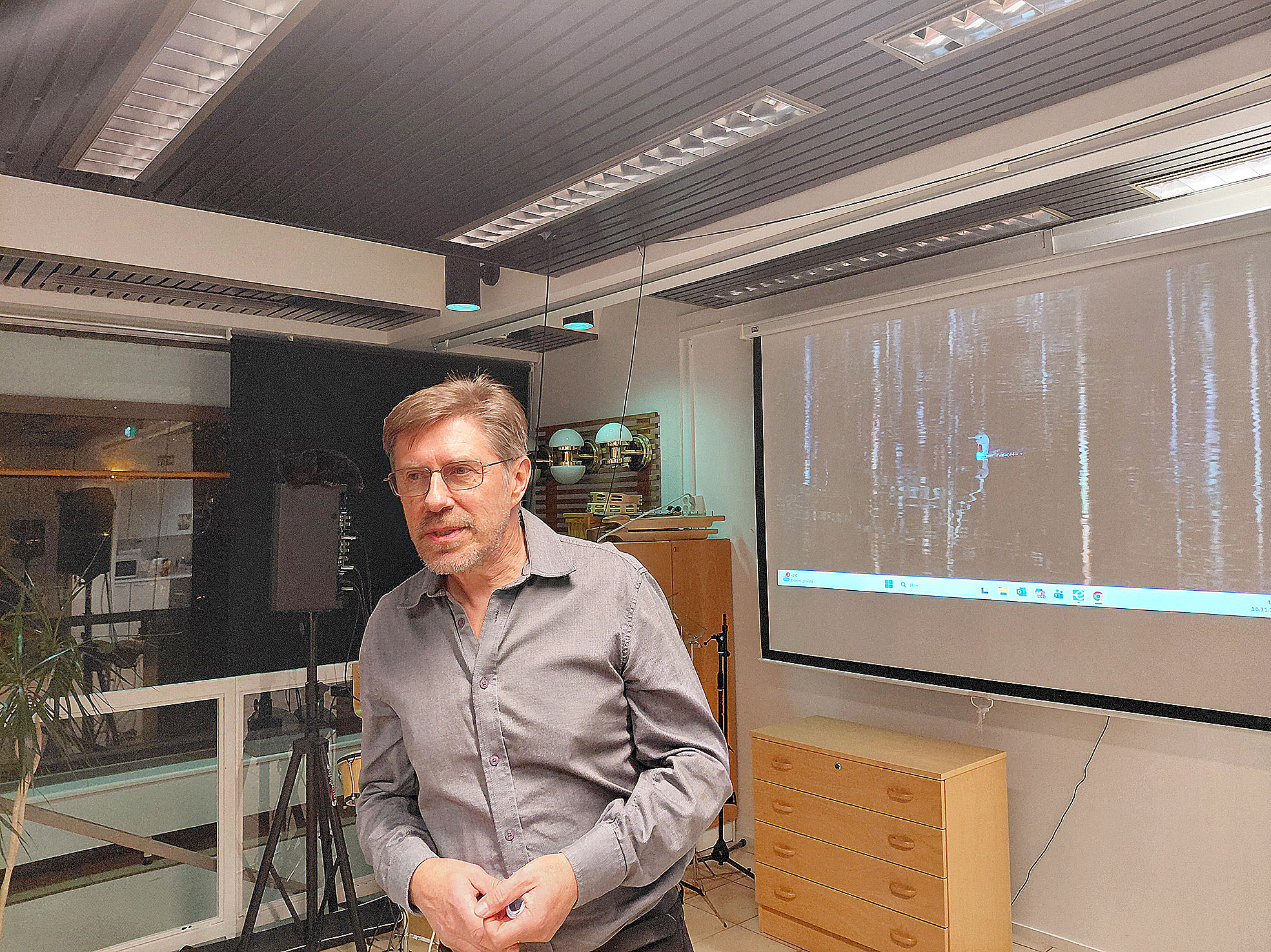 Reima Ovaskainen suunnittelee jo seuraavaa teemapäivää aiheena eläinten jälkien tunnistaminen.