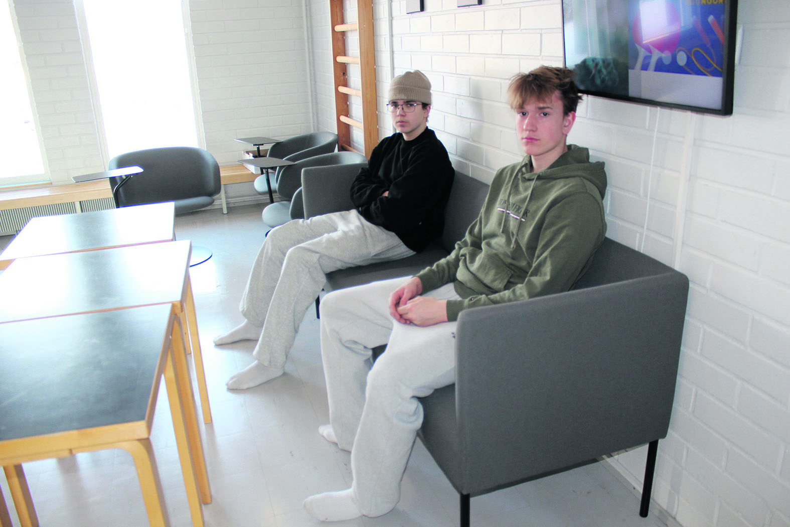 
Santeri Huttuselle (takana) ja Toivo Haloselle (edessä) yhteishaun valinnat ovat helppoja, heillä peruskoulun jälkeiset suunnitelmat ovat selvillä.   


