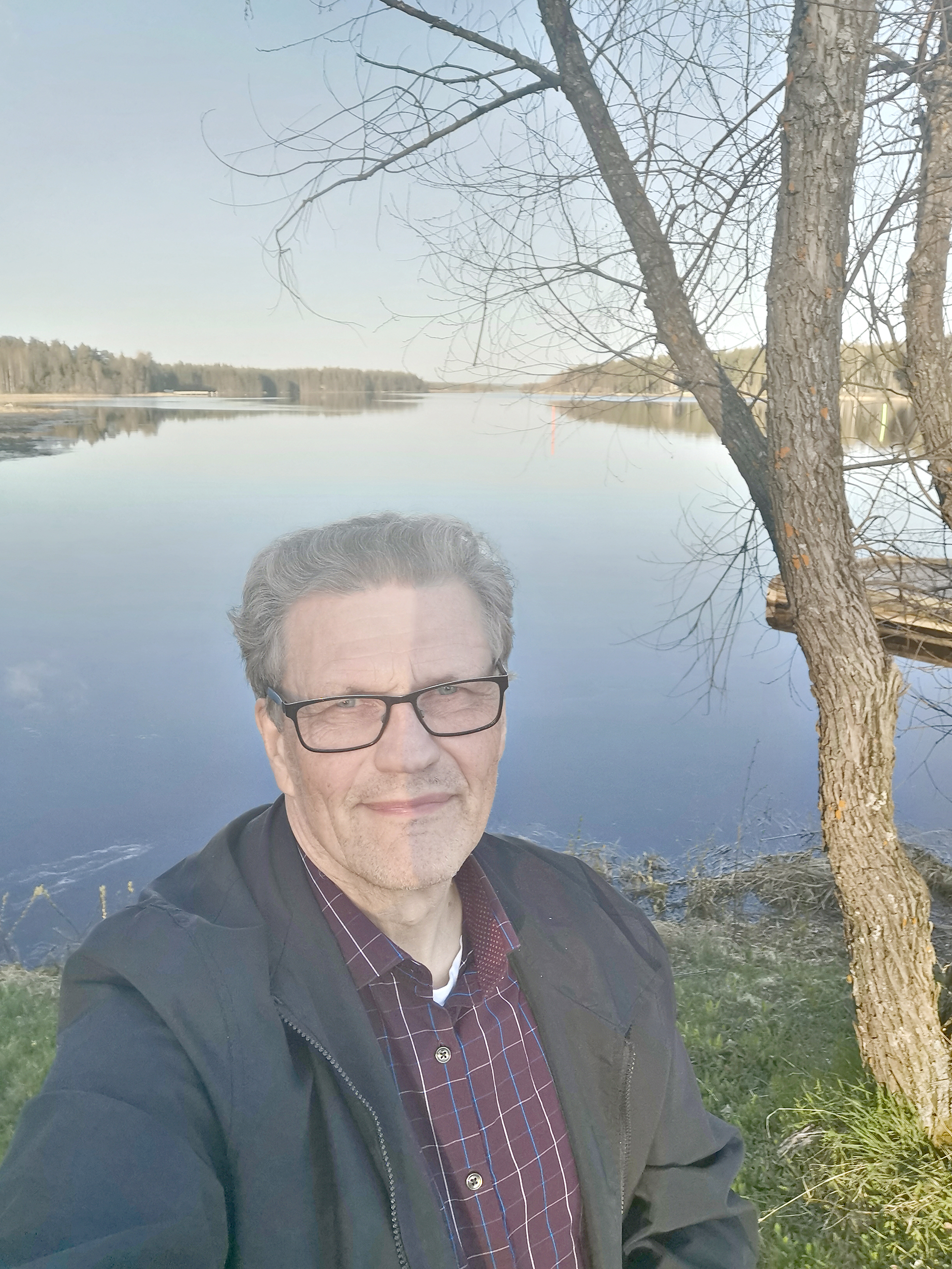 Tuomo Mattilan mukaan Pielisen rannat, Paalasmaa ja Koli ovat kysytympiä mökkipaikkoja.