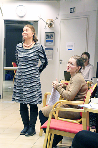 Virpi Nevalainen (vas.) ja Anne Niskanen korostivat järjestöyhteistyön tärkeyttä Juuan kunnalle.  