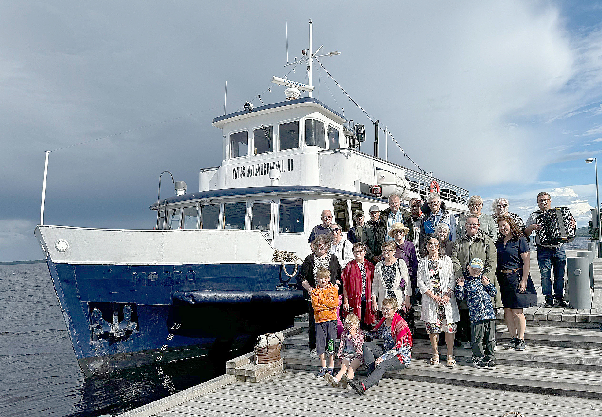 Ellinseilauksella oli mukana parikymmentä henkeä M/S Marival II -aluksella.