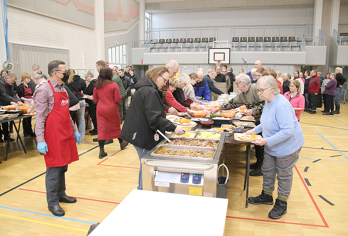 Hyvänmielen jouluruokailu järjestetään liikunta-kulttuuritalolla 28.11. 