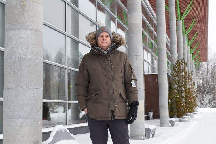 Suomen Kivikeskus yrityksineen toimii Antti Asikaisen mukaan eräänlaisena ohjurina Juukaan. Kivikeskuksen toimintaa on kehitetty aktiivisesti viime vuosina ja työ jatkuu edelleen.