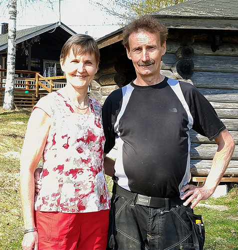 Paalasmaa Campingin yrittäjinä viimeistä kesää toimineet Tuula ja Pertti Tolonen aikovat ajella Nokialta Paalasmaalle myös tulevina kesinä, jatkossa tosin vain asiakkaina. VS-arkistokuva