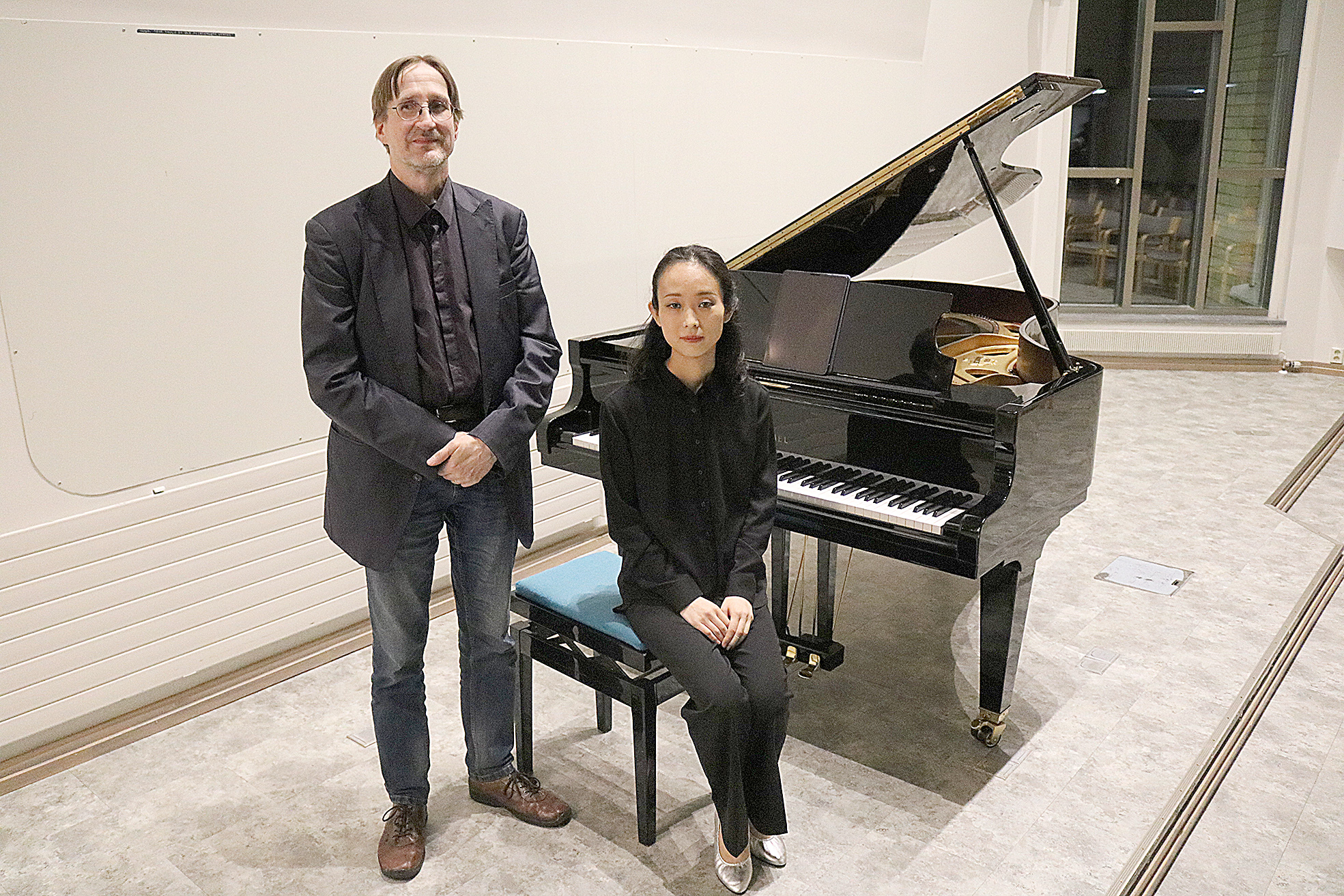

Ari Romppanen oli tyytyväinen Eriko Takahashin nykymusiikkitulkintoihin Juuassa pidetyssä konsertissa.



