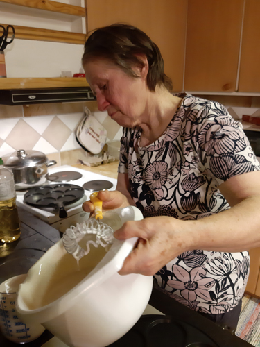 Liisa Timonen kertoi valmistavansa silloin tällöin slaavilaisia ruokia.